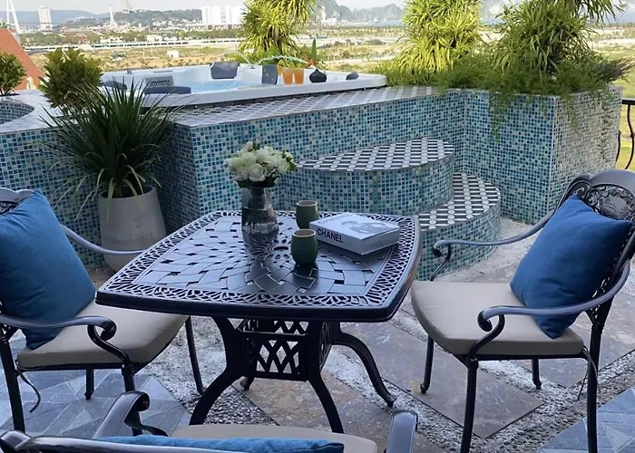 The Exquisite Hotel