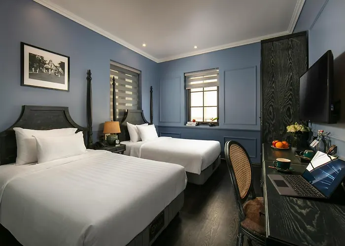 The Exquisite 4*