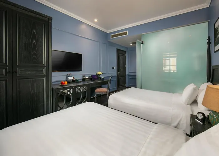 The Exquisite Khách sạn 4*